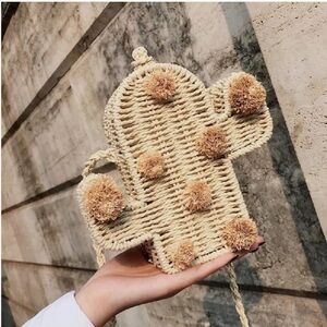 Savanna‎ Braided Decor with Brown Tag